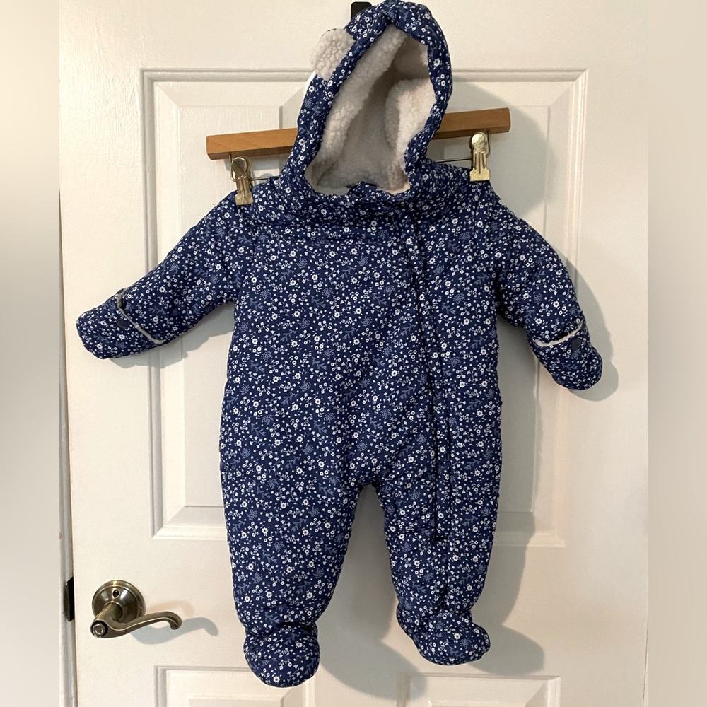 Carters Navy & white floral bunting 6-9 months